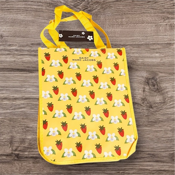Marc Jacobs Daisy Yellow Tote Bag NWT - Picture 3 of 3